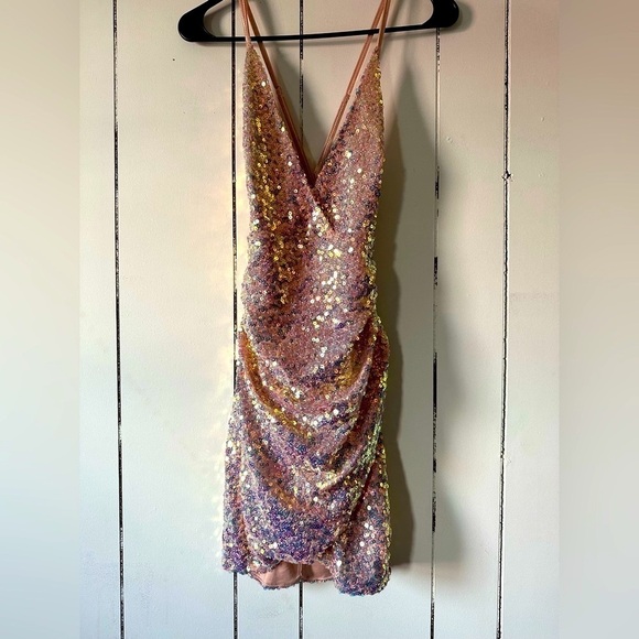 FASHION NOVA Pink sequin party dress - Picture 1 of 6
